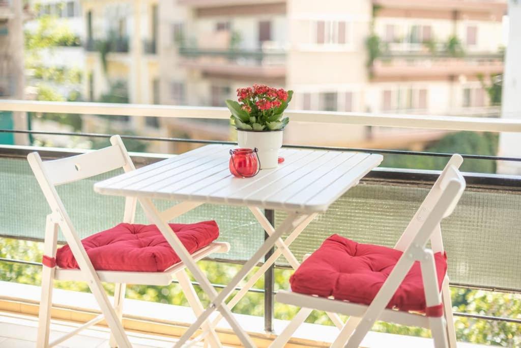 New! Bright & Remodeled 1Bed Apt 2Min Walk To Acropolis Athen Eksteriør billede