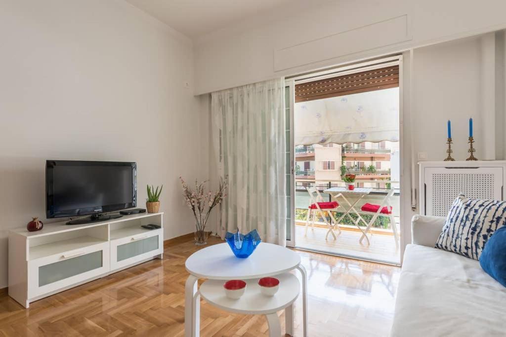 New! Bright & Remodeled 1Bed Apt 2Min Walk To Acropolis Athen Eksteriør billede